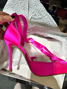 Steve Madden Larina Hot Pink Satin Ballet Bow Heels Hot Pink US 7.5 NWT